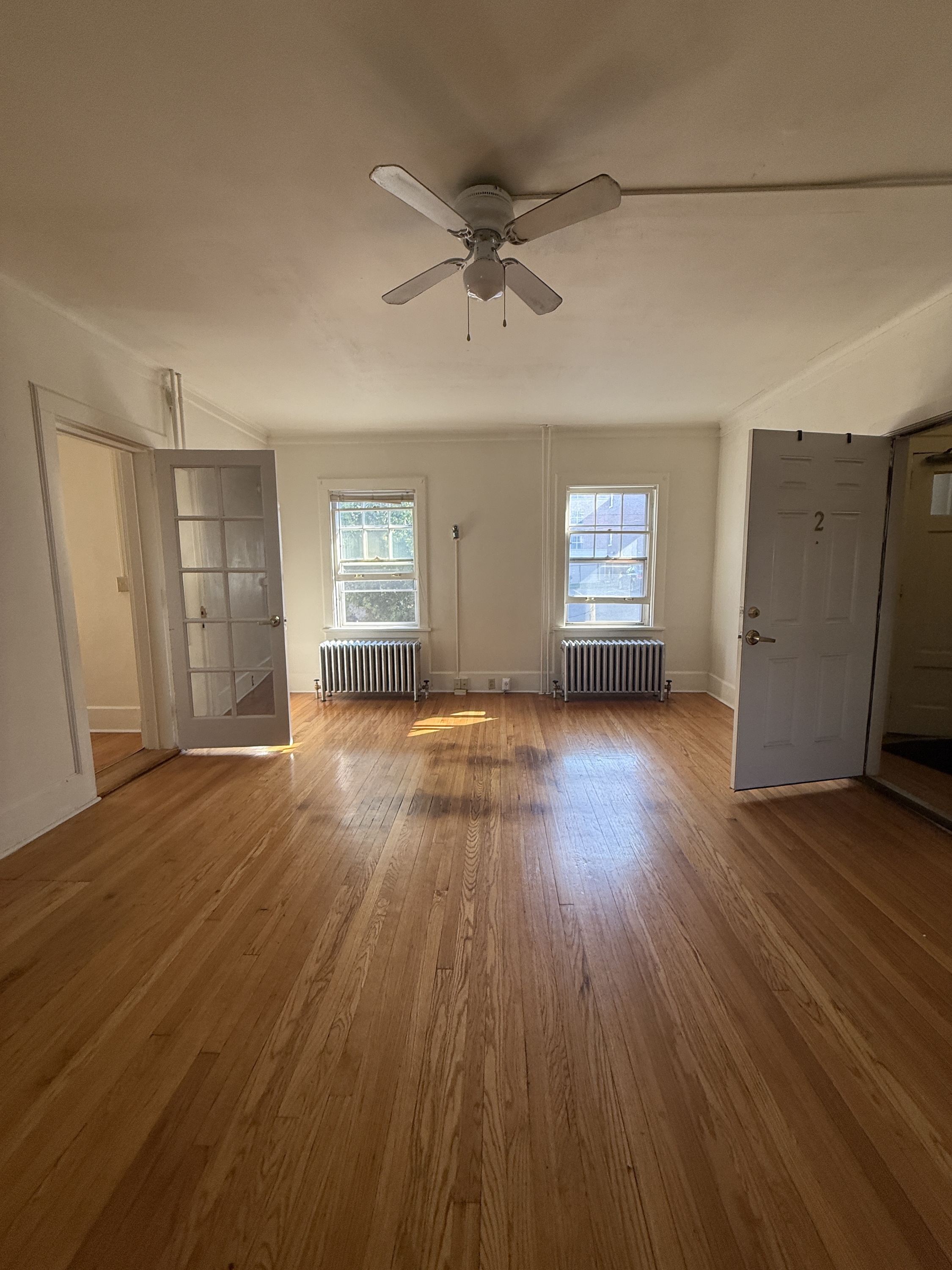 240 West Lakelawn Place - 2