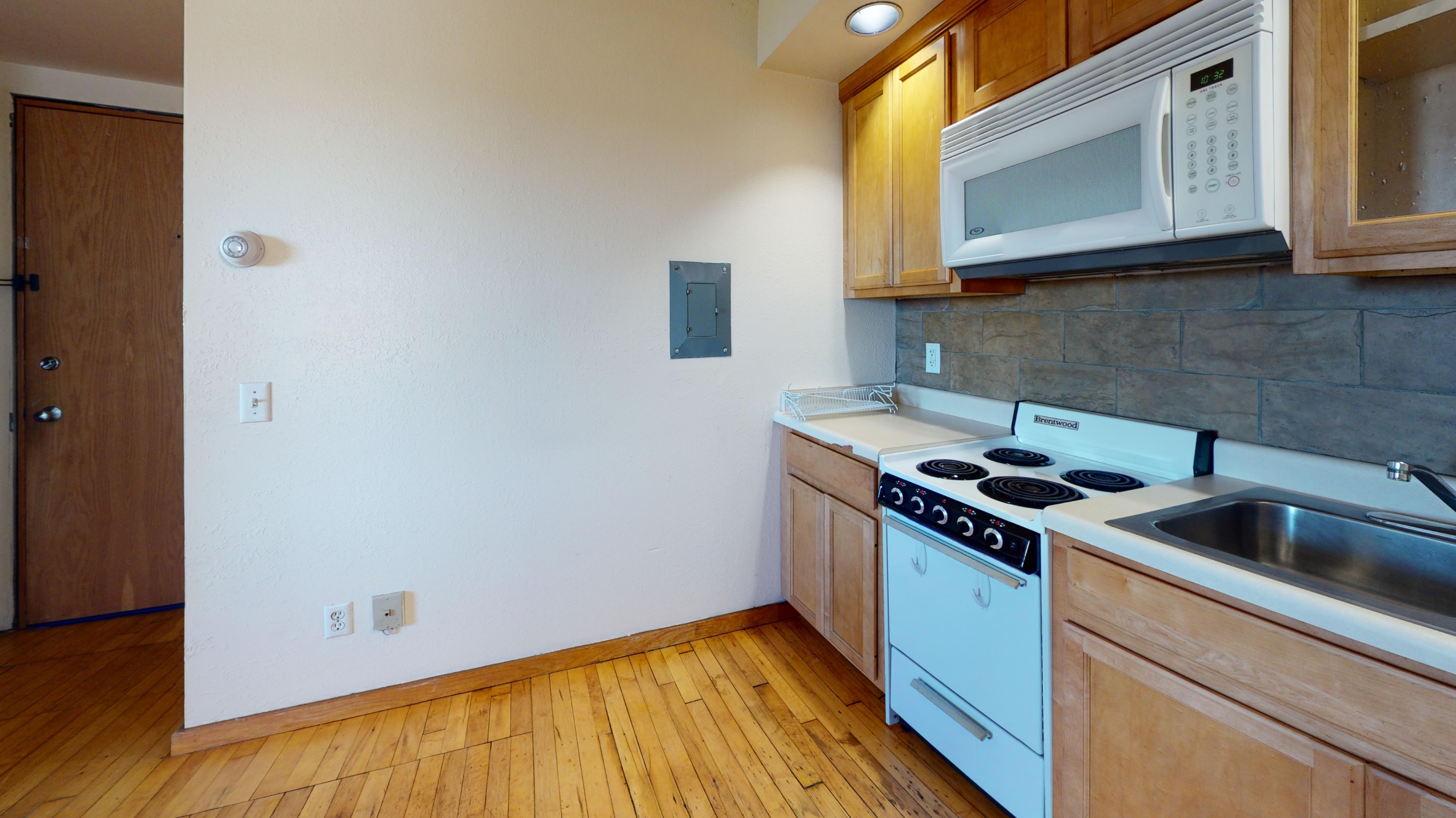 Property thumbnail image