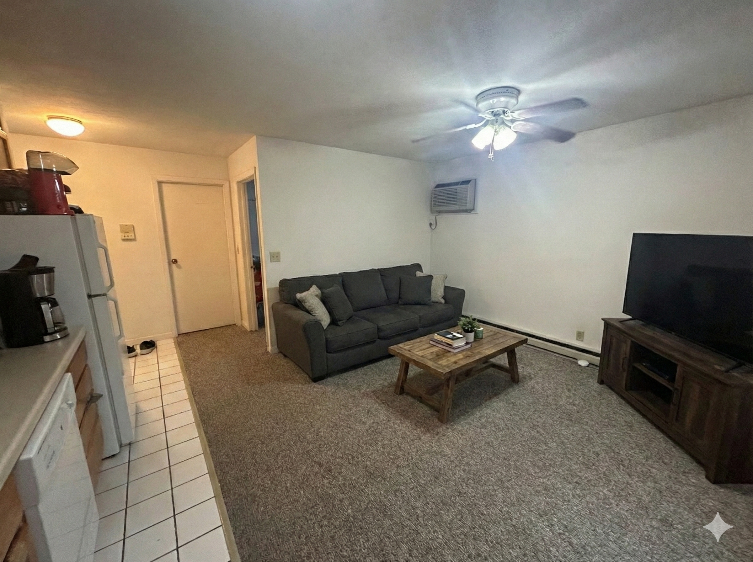 134 E Johnson - Unit 305