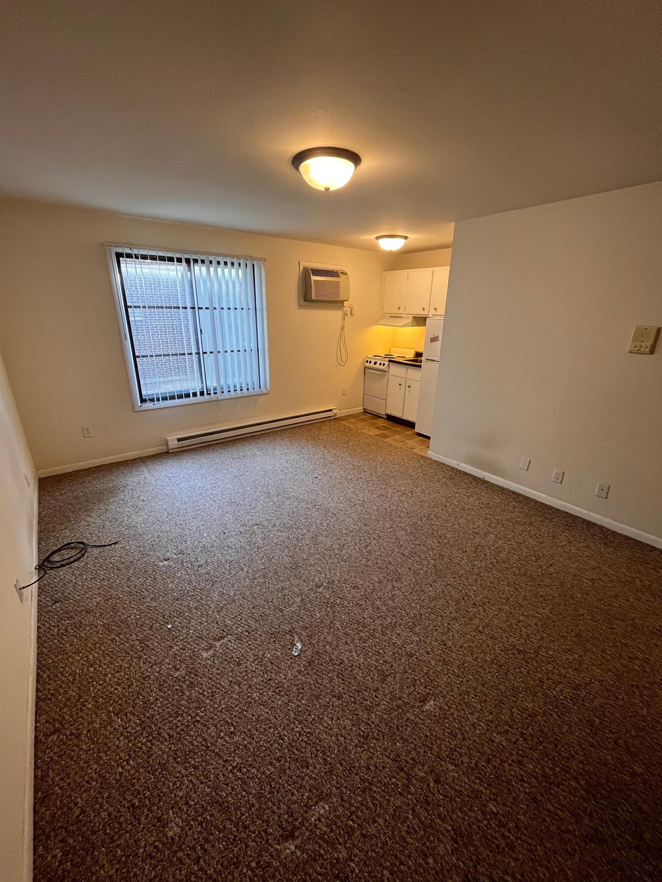134 E Johnson - Unit 106