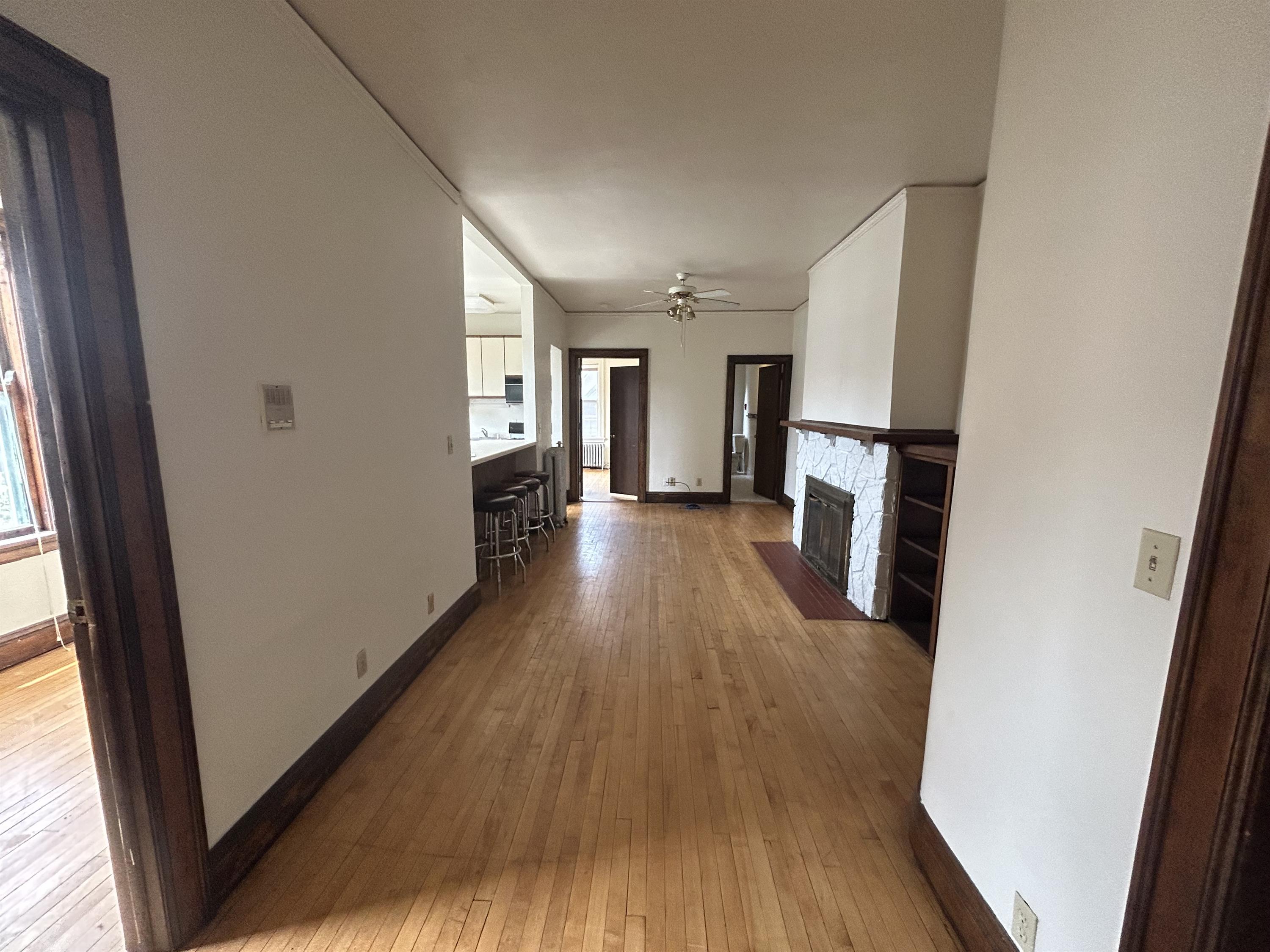 612 Howard Place - F