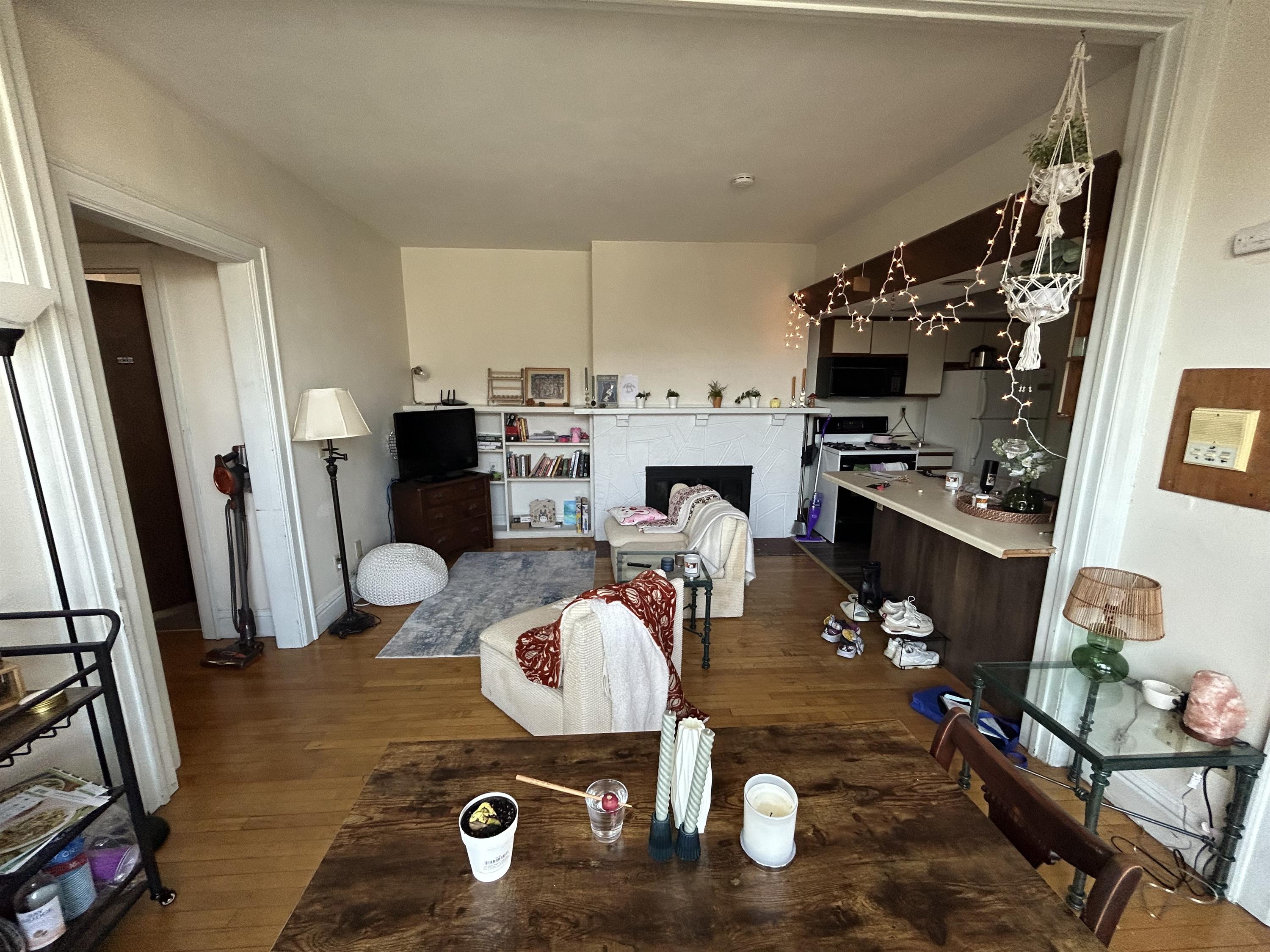 612 Howard Place - L