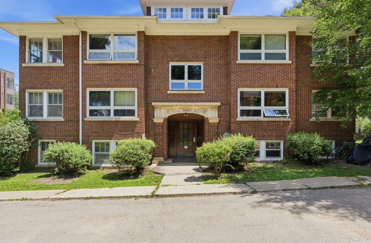 403 West Wilson Street - 1