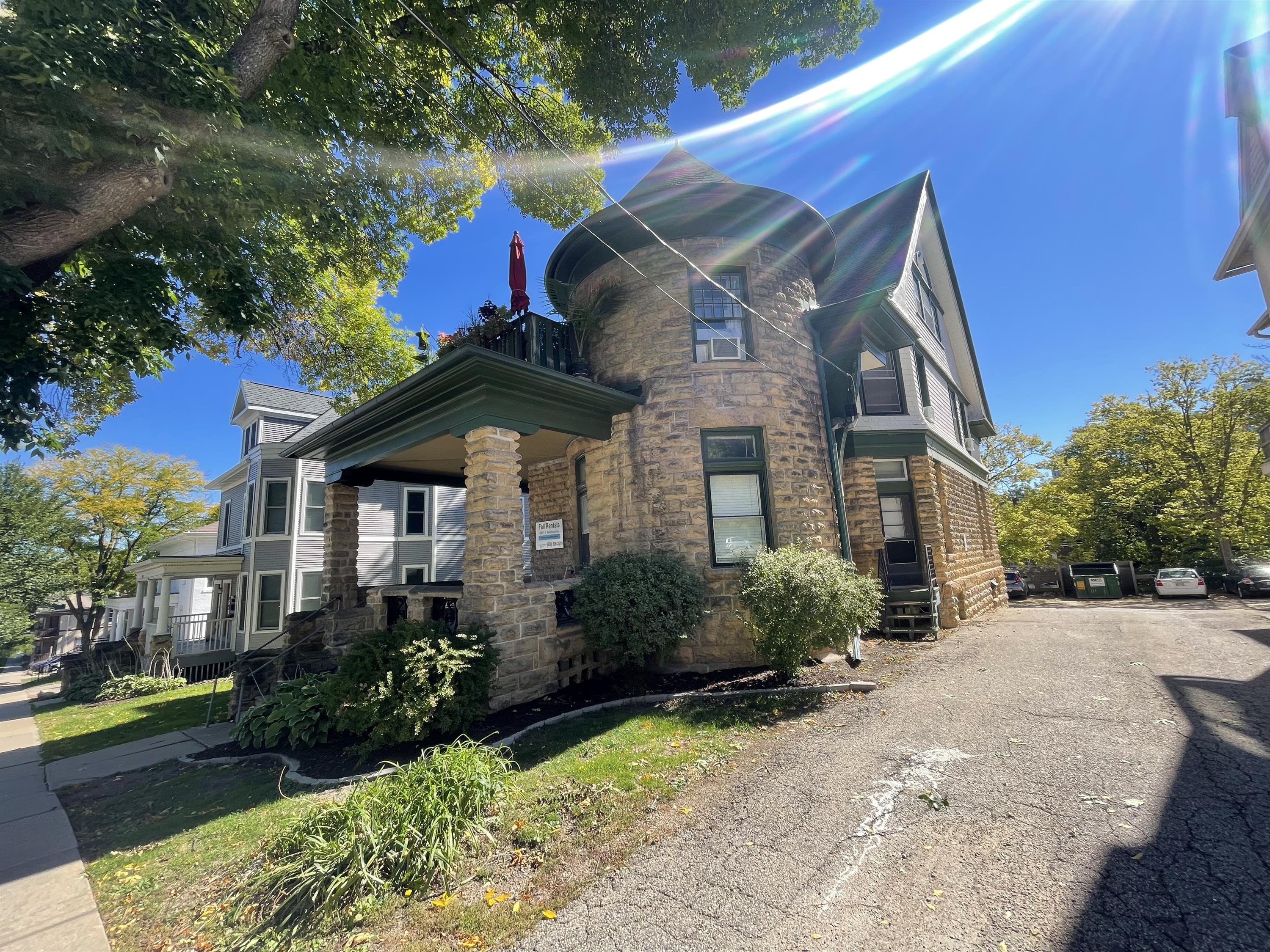 137 E Gorham - Unit 4