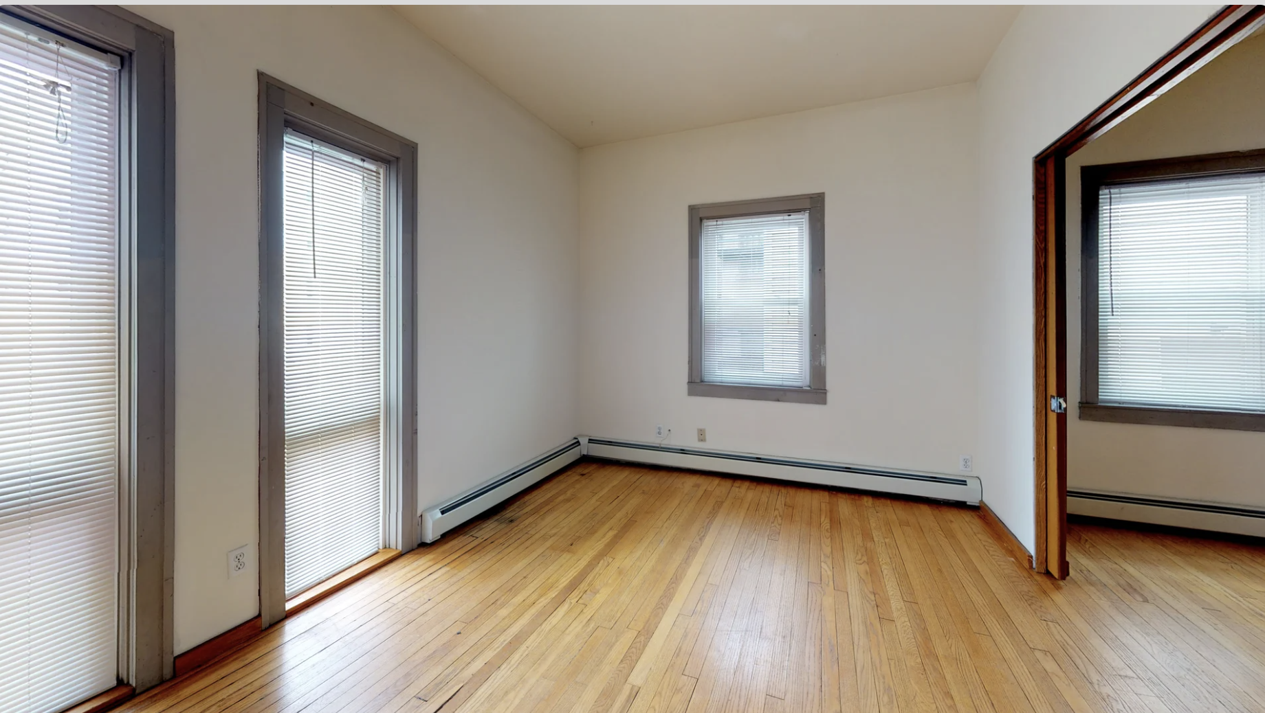 10 Langdon St - C