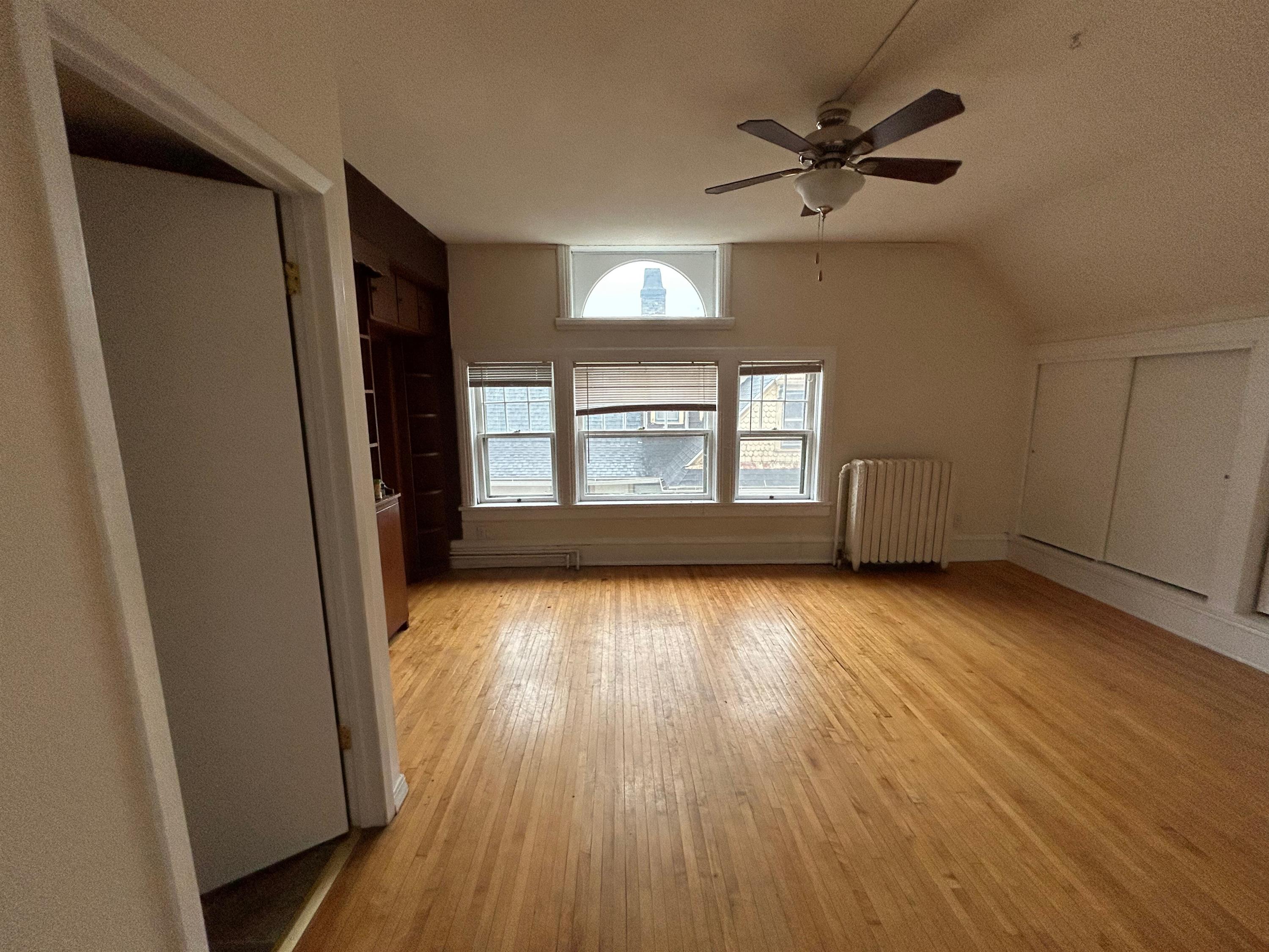 137 E Gorham - Unit 7