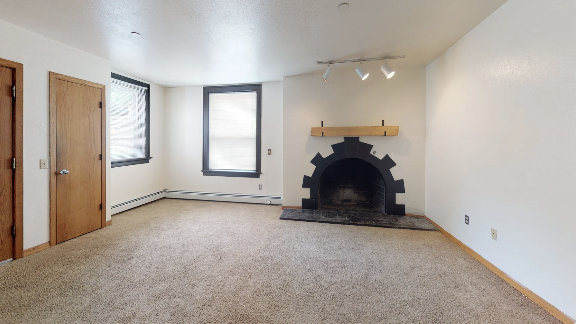 10 Langdon St - O