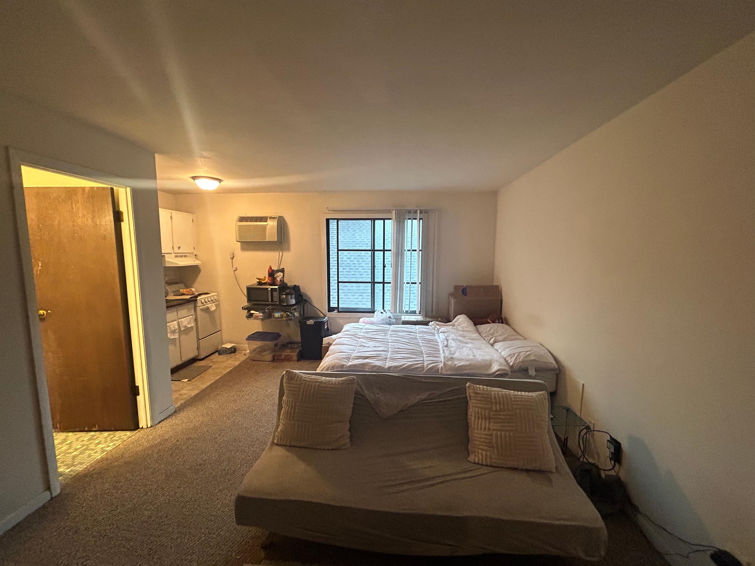 134 E Johnson - Unit 304