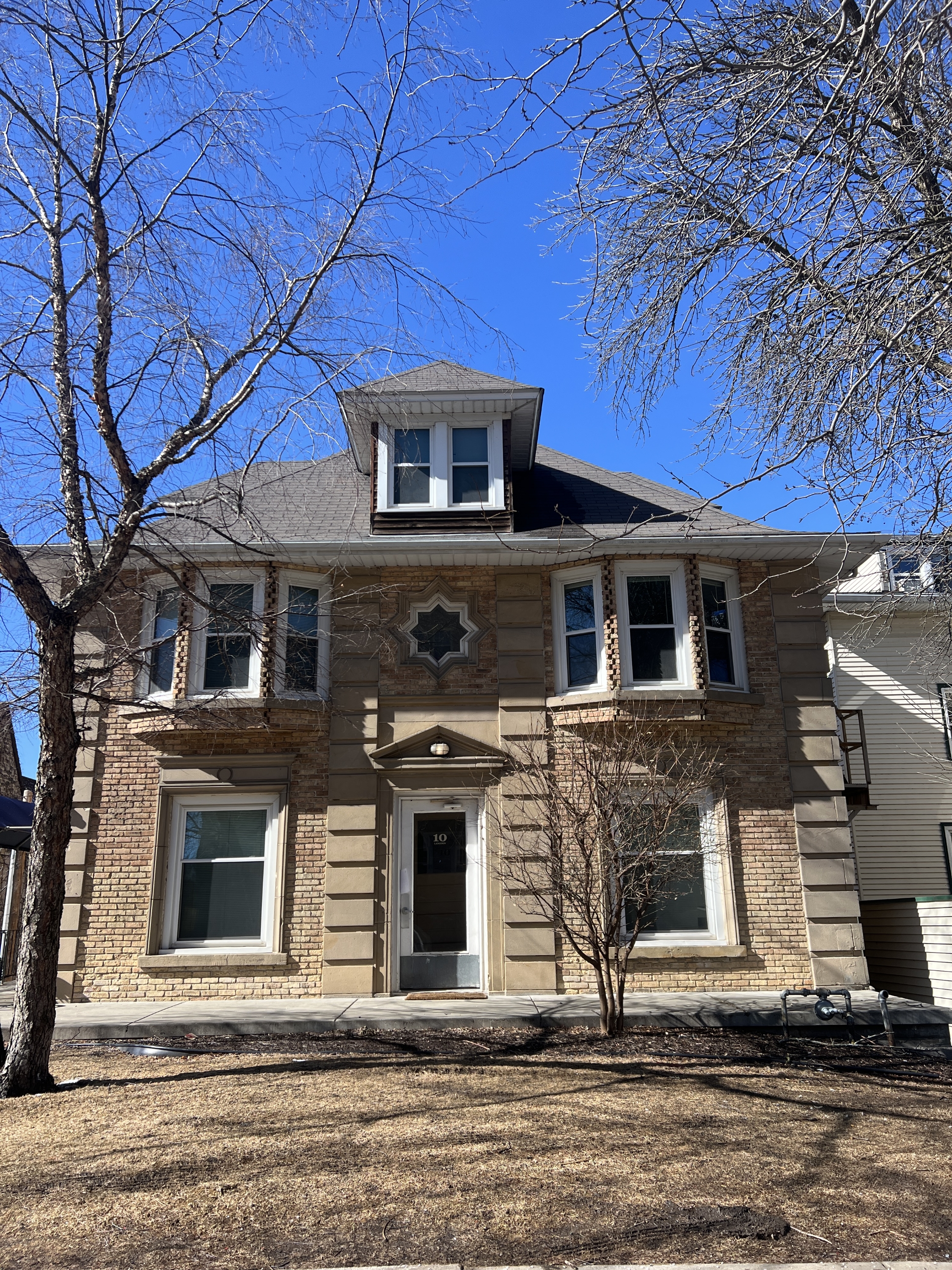 Property thumbnail image