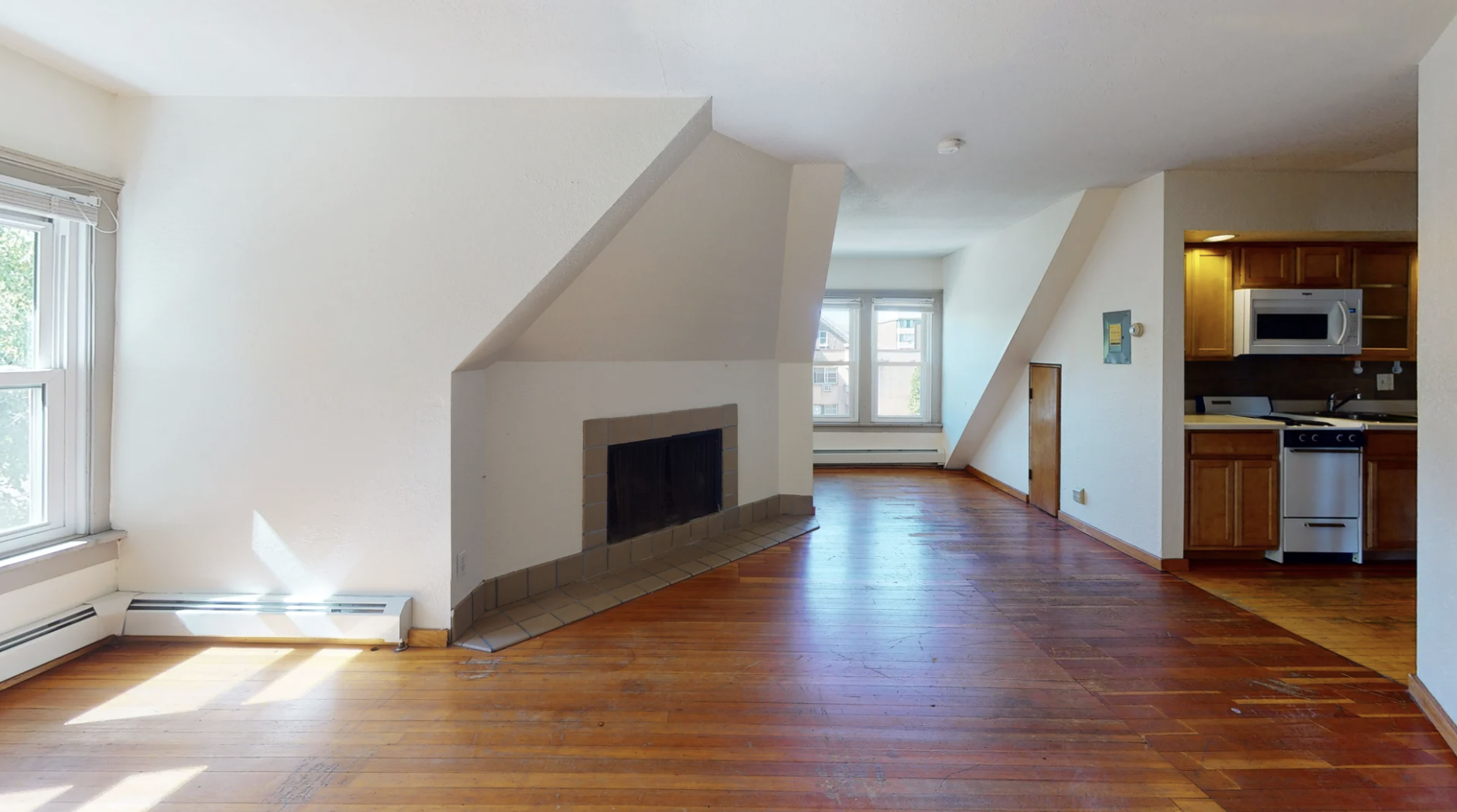 10 Langdon St - M