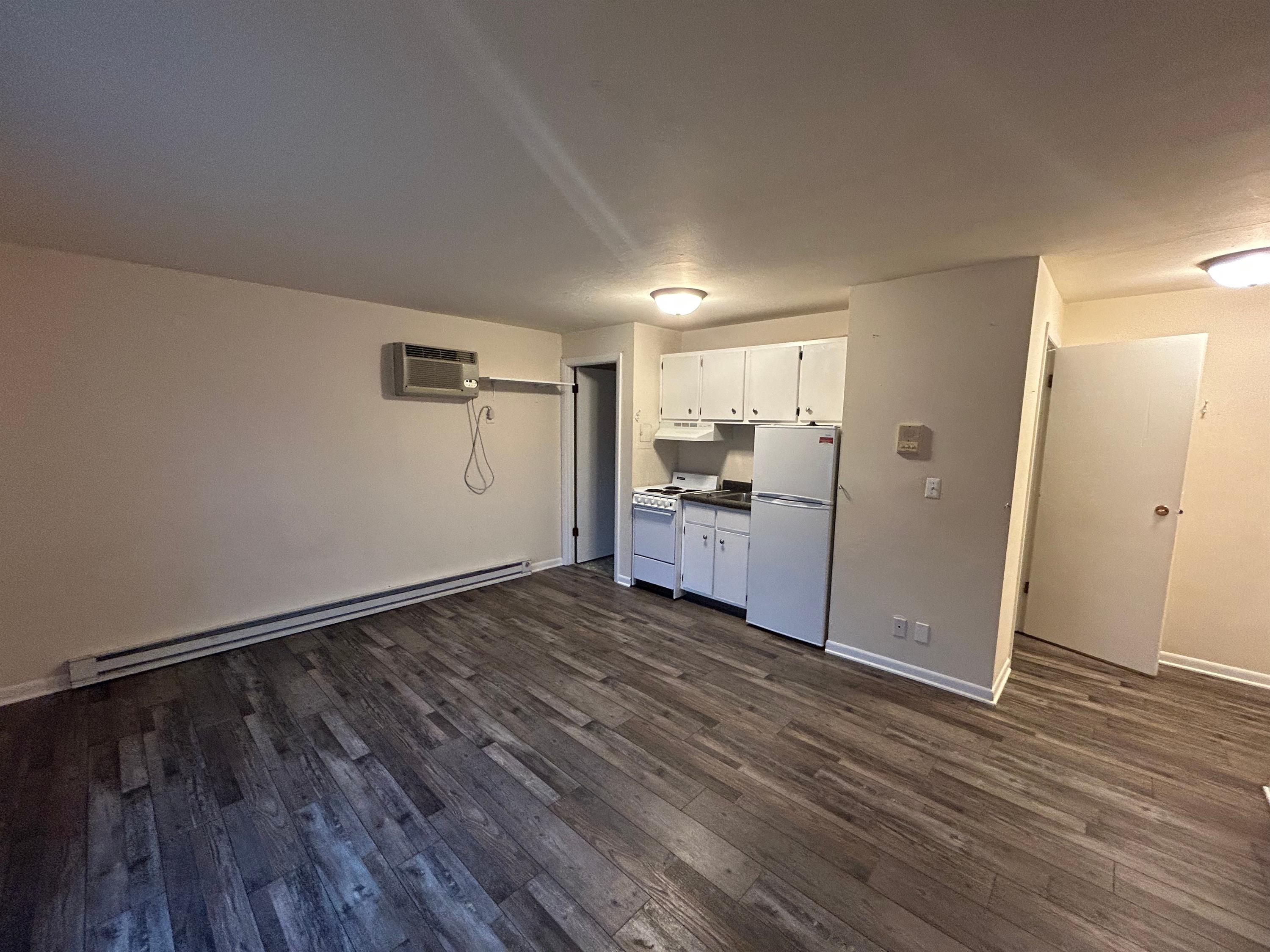 134 E Johnson - Unit 101
