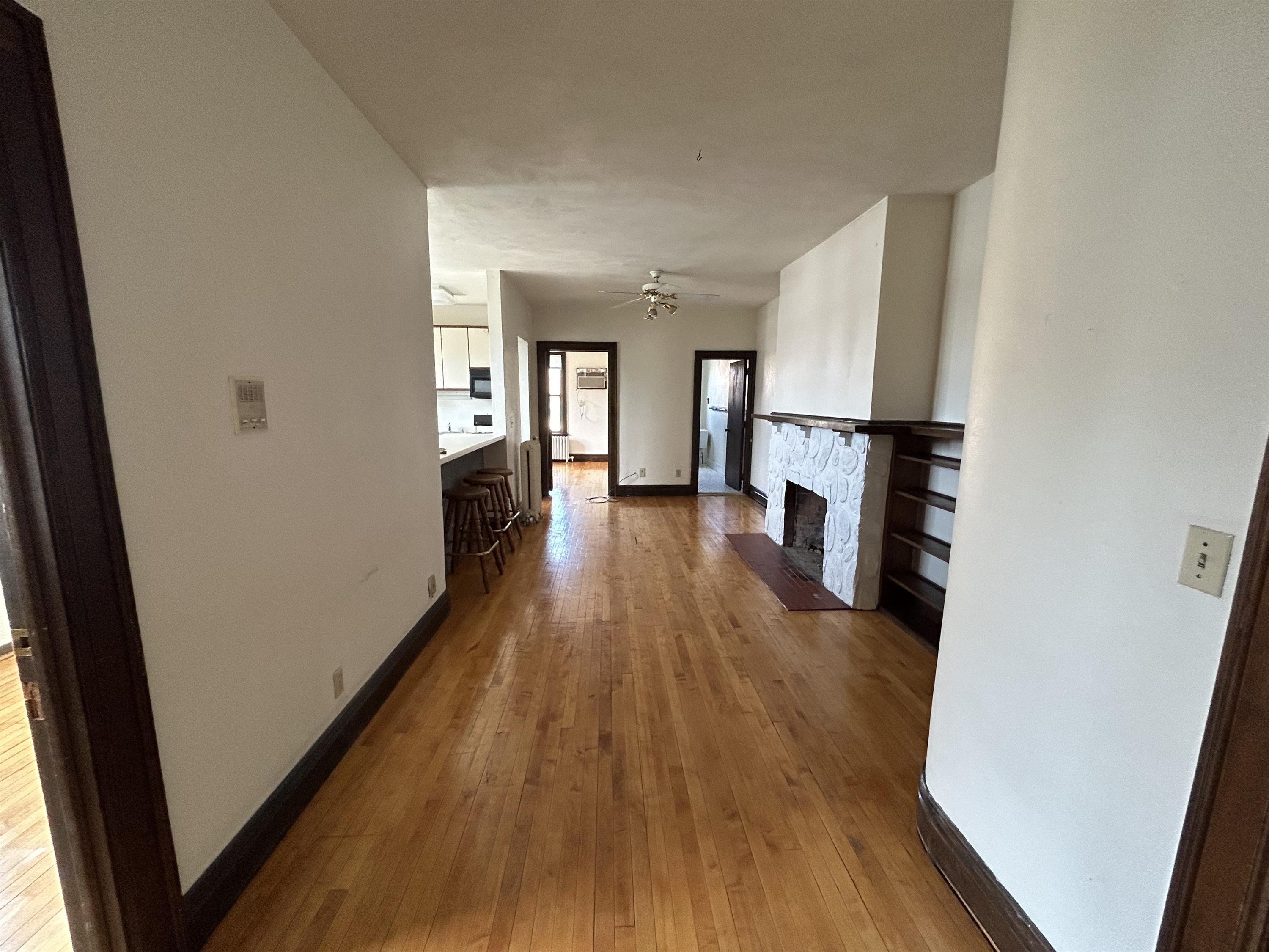612 Howard Place - J